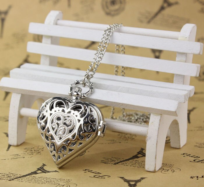 Steampunk Heart Necklace Watch