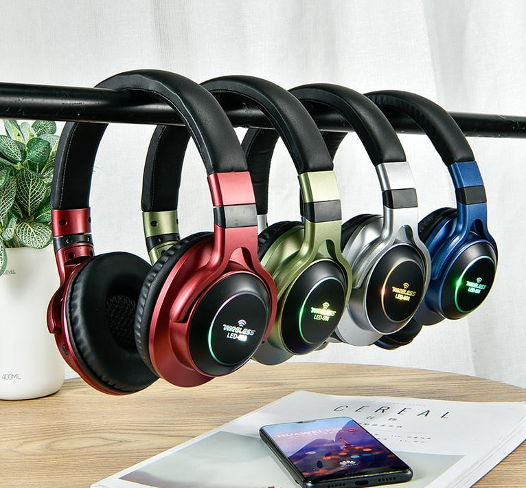 LED Light Wireless Bluetooth Headphones