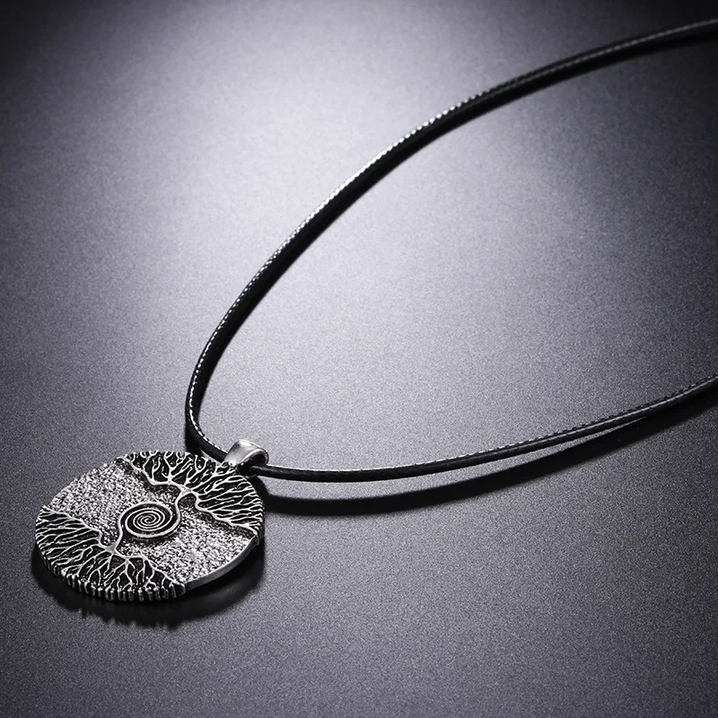 Men's Vikings Amulet Necklace